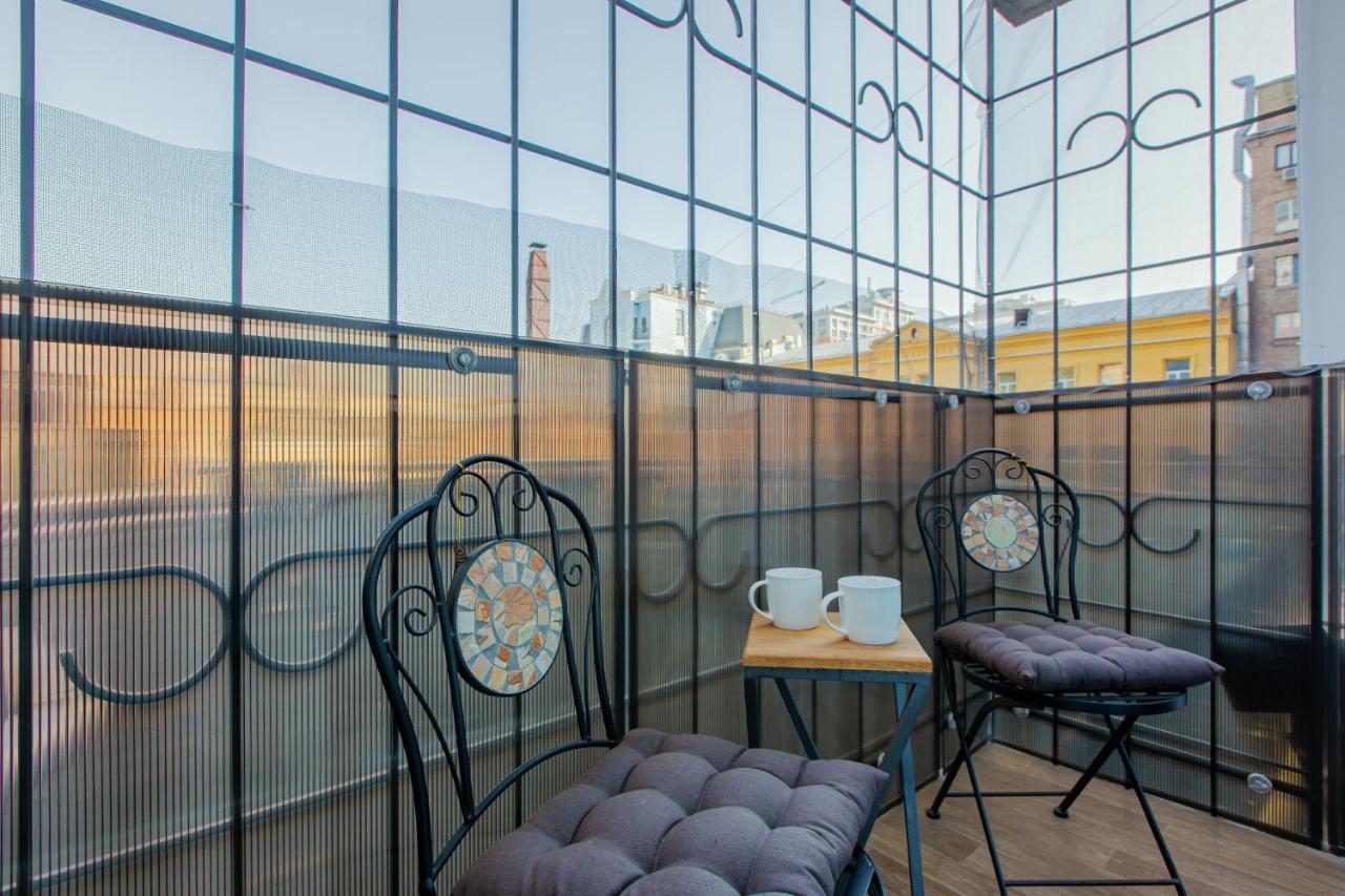 Big Jacuzzi , Sauna , Khreshchatyk Apartments 키예프 외부 사진