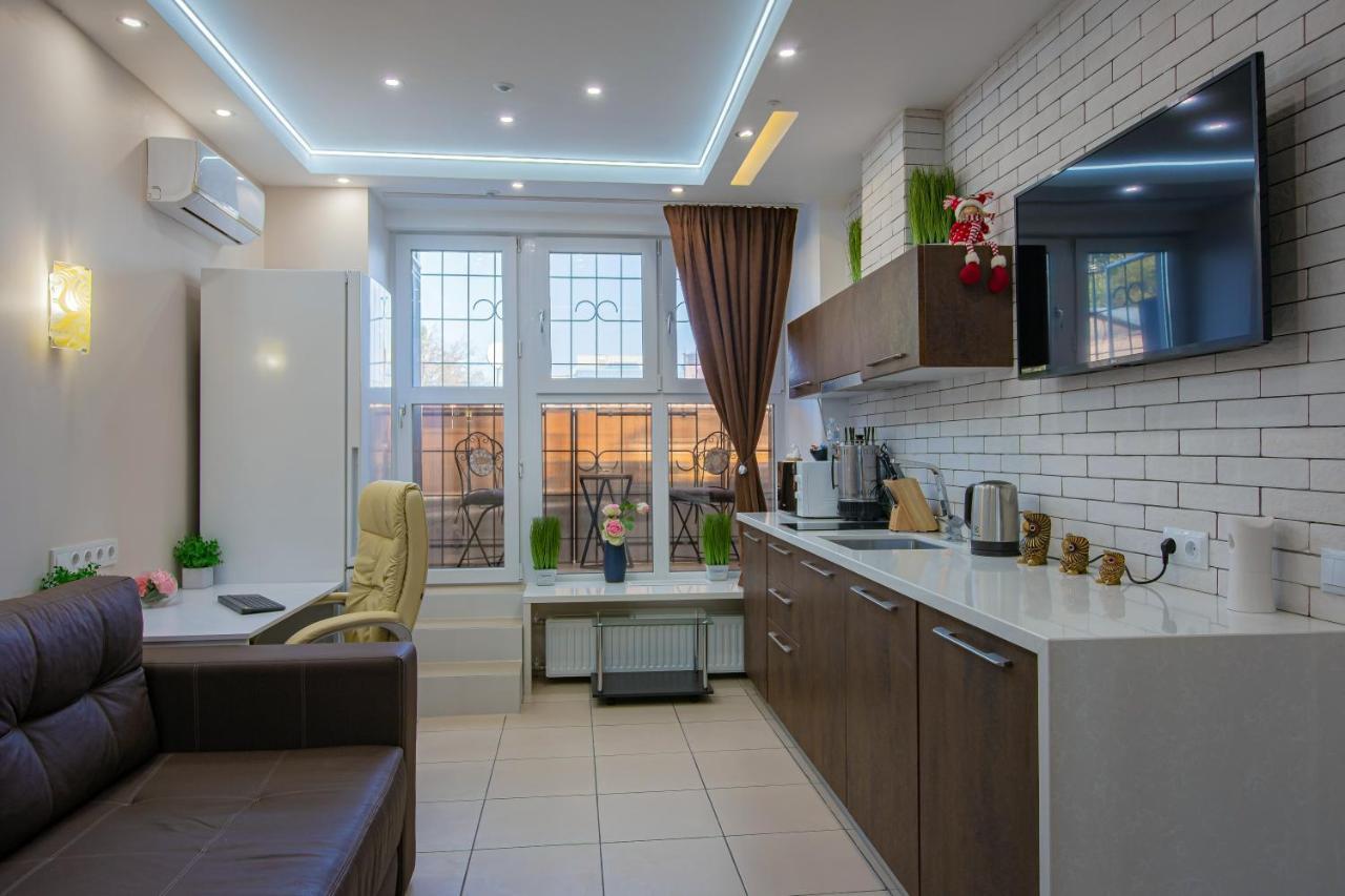 Big Jacuzzi , Sauna , Khreshchatyk Apartments 키예프 외부 사진